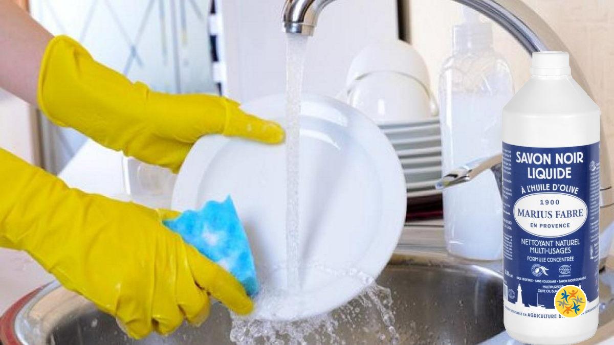 Le Savon Noir 5 Utilisations Efficaces en Nettoyage