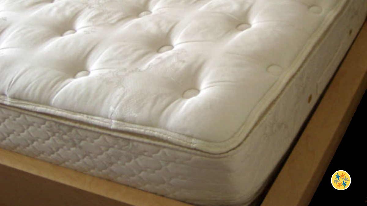 Une Astuce pour Nettoyer Naturellement votre Matelas