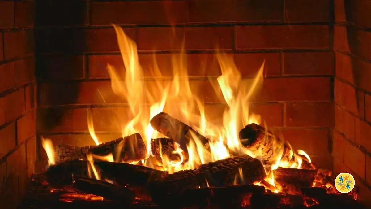 Comment Faire Tenir le Feu de Cheminée Toute une Nuit
