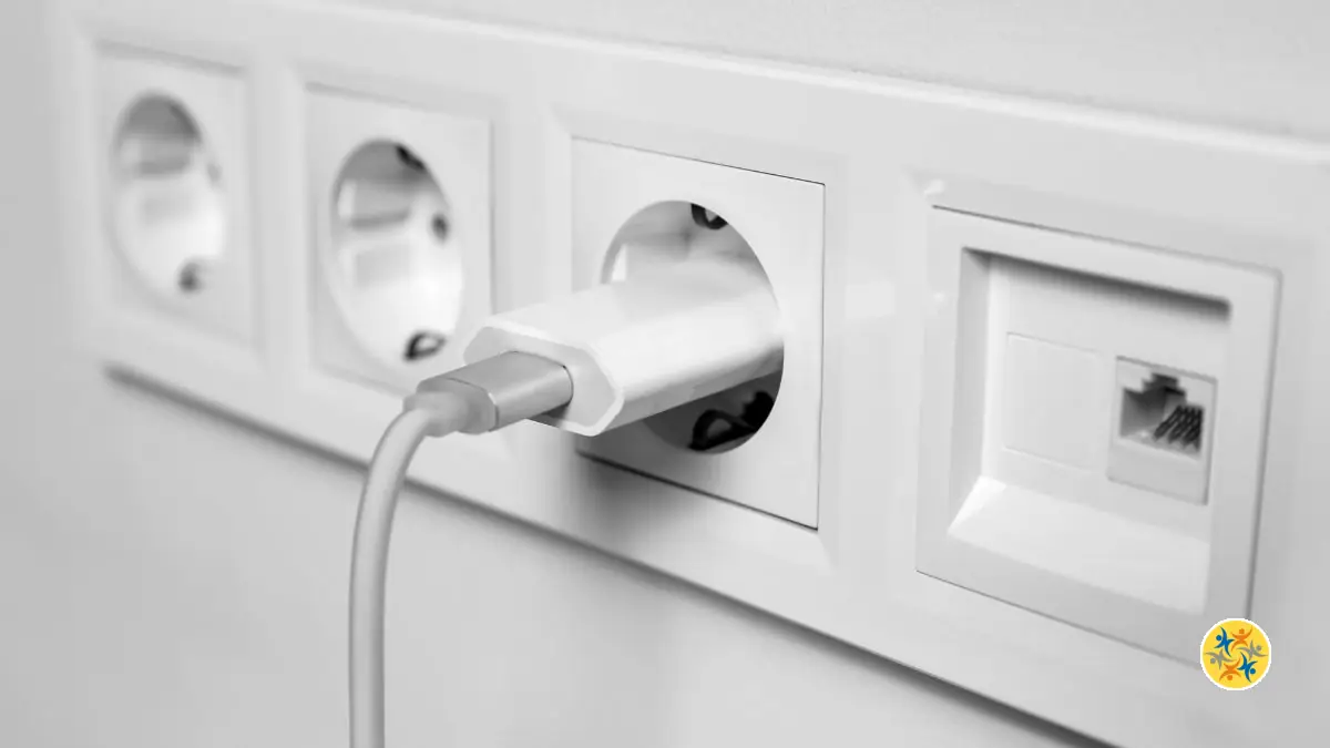 Un chargeur branché sans appareil consomme-t-il de l&rsquo;électricité ?