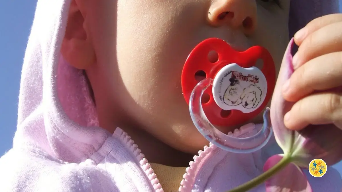 Bebe Perd Sa Tetine Comment Apprendre à mon Bébé à Vivre sans sa Tétine?