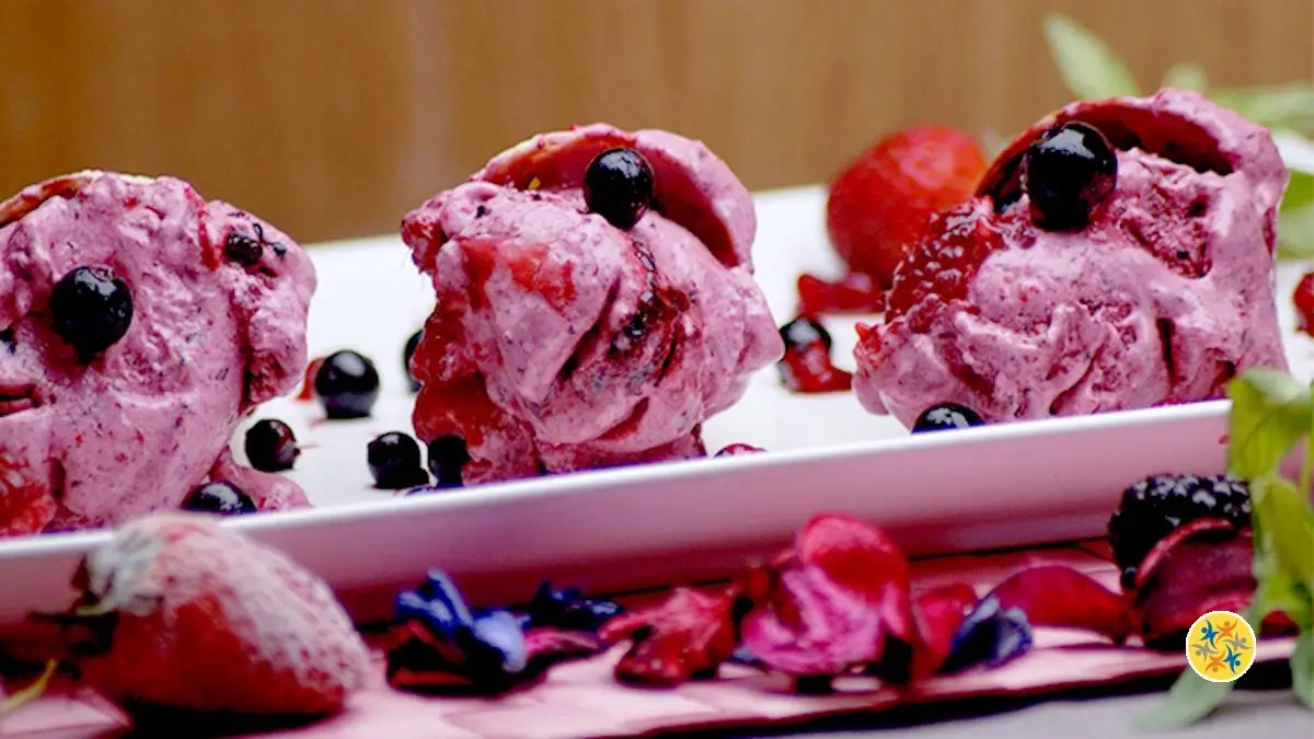 Comment Faire une Glace Maison aux Fraises sans Sorbetière?