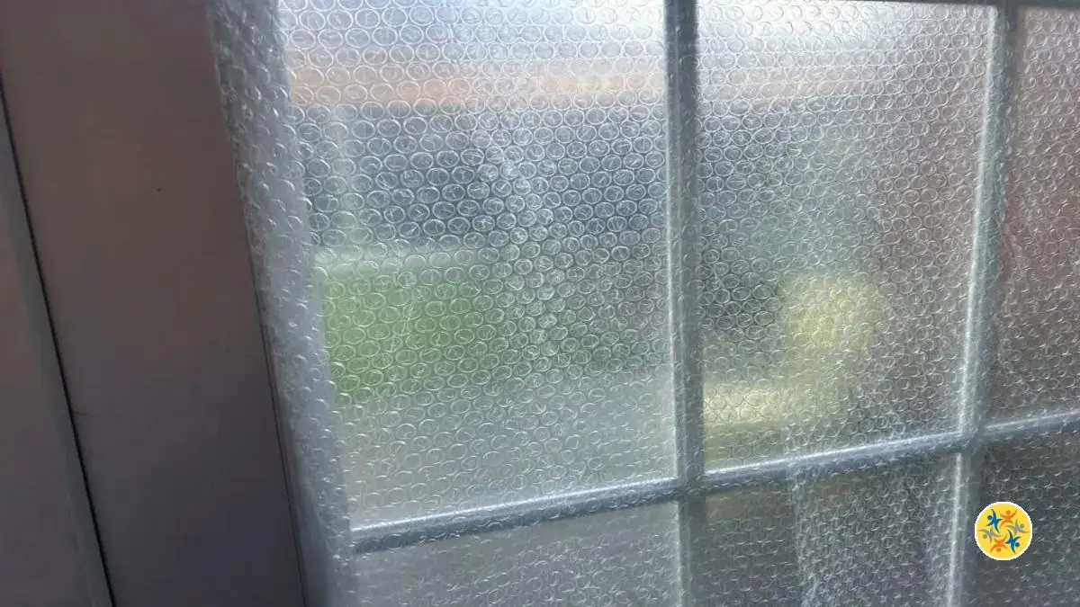 5 Mesures à Prendre pour Passer un Bon Hiver 8 Utilisation de papier-bulle pour isoler la chaleur