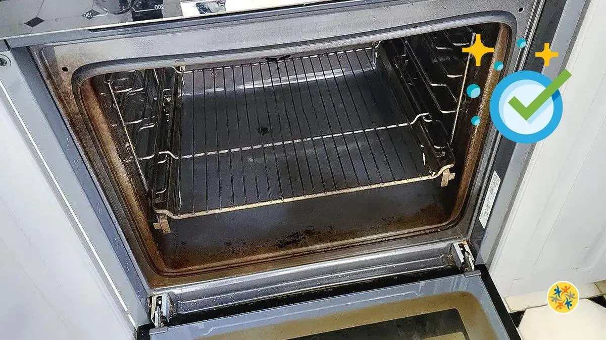 Nettoyez le Four Très Encrassé Avec l