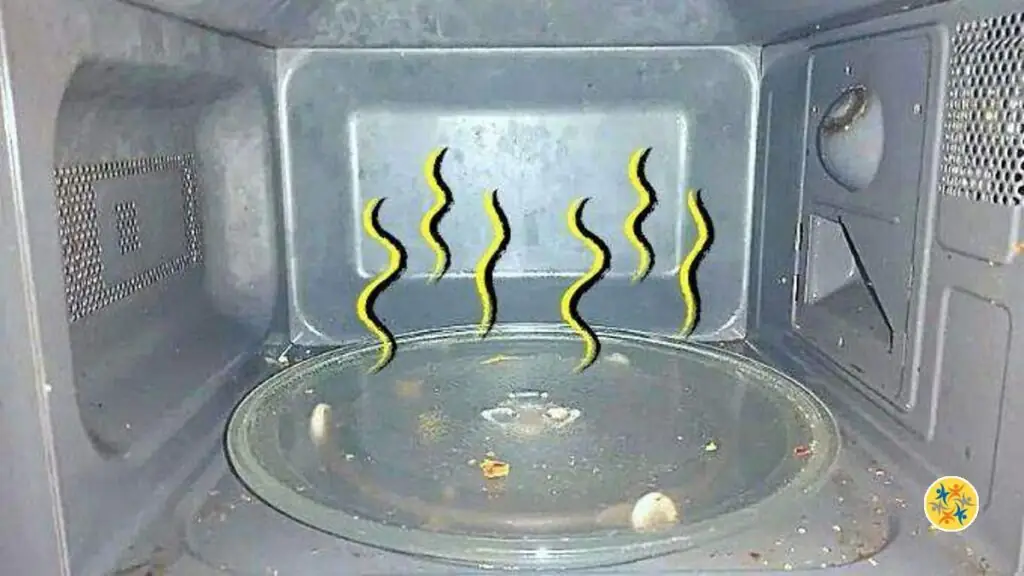 Comment nettoyer un micro-onde rapidement ?