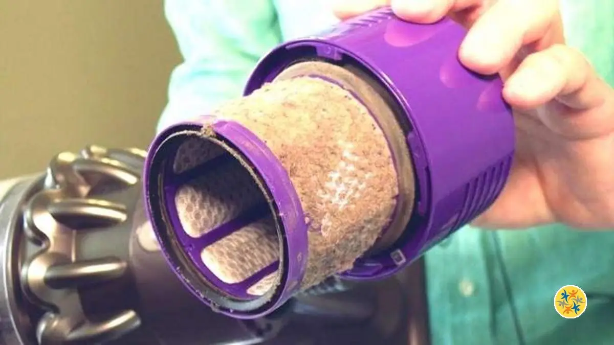 Comment Nettoyer le Filtre de l’Aspirateur Dyson Efficacement et Rapidement